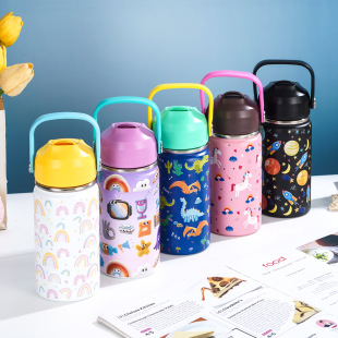 Amazon Explosions 12oz Small Capacity Space Kettle Handle Soft Silicone Straw Thermos Cartoon Cute Drop Resistant