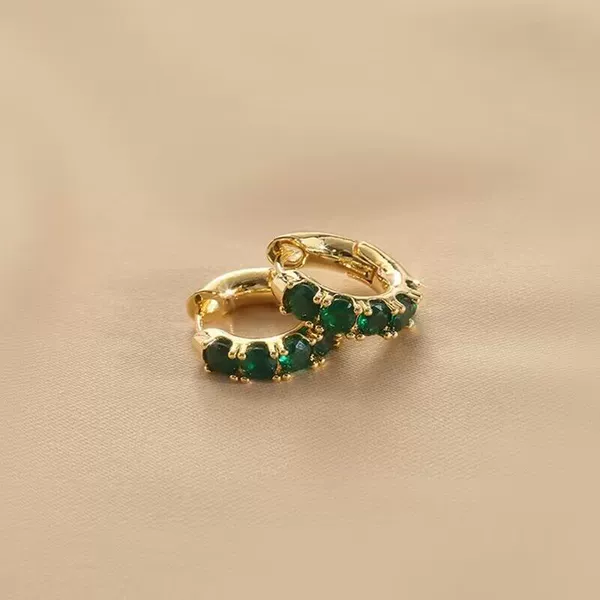 Green Diamond W683 Temperamental Diamond Earrings