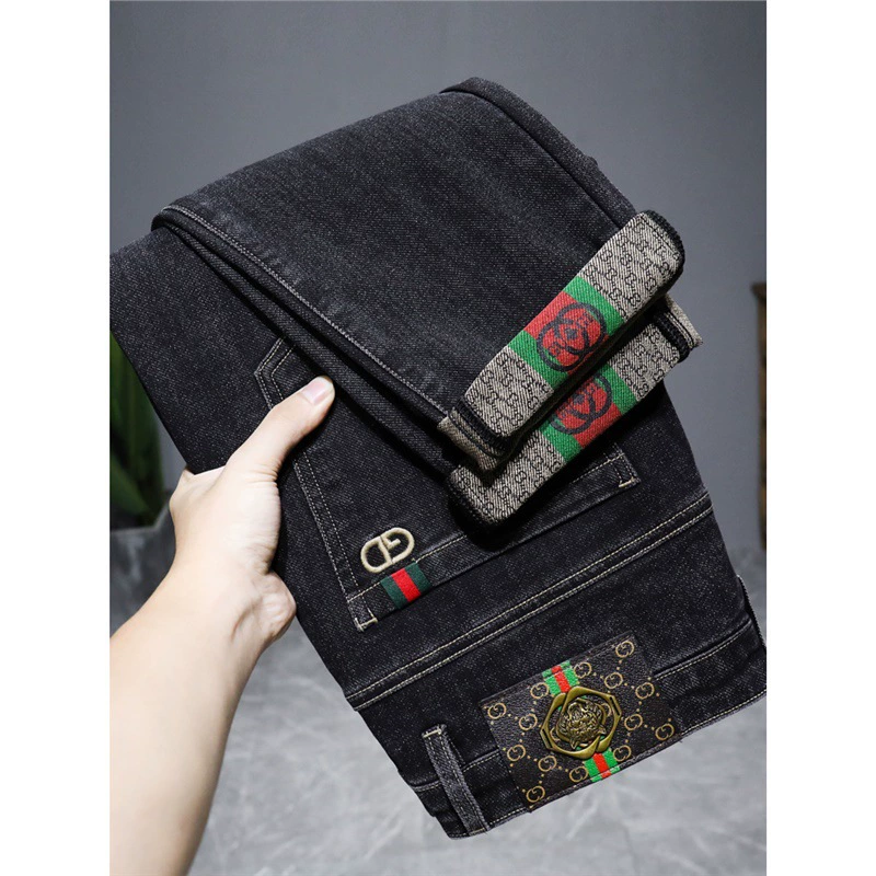 Джинсы 2025 новые мужские весенне-осенние черные прямые узкие повседневные брюки стильные с вышивкой европейские и американские весенние модели