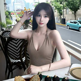 ZM715性感风V领挂脖吊带背心女上衣女2026新款夏美式修身显瘦气质