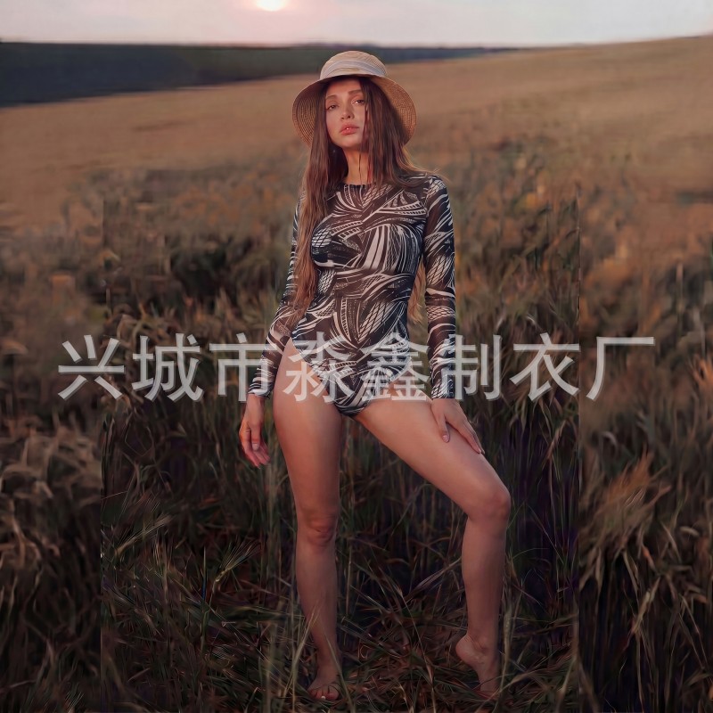 Traje de baño de una pieza con estampado de malla protectora solar sexy Rusia 2025 image 27