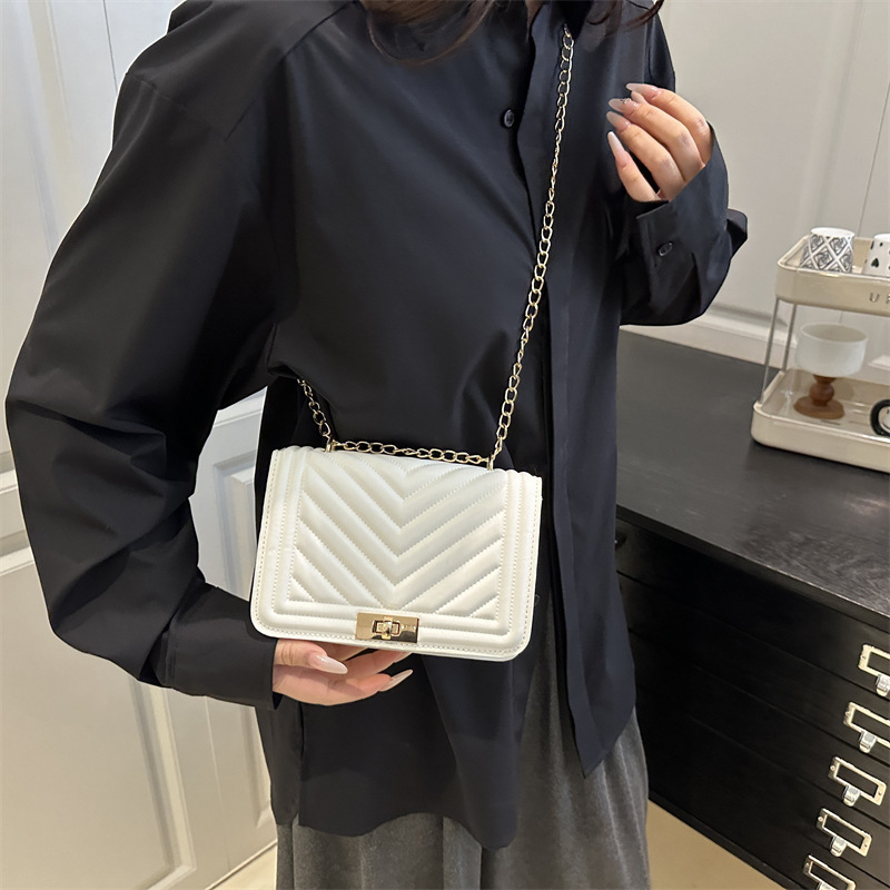 2025 Spring and Summer New Fashion Casual Small Square Bag Solid Color Casual Easiest for Match Commuting Practical Shoulder Messenger Bag Women's Bag