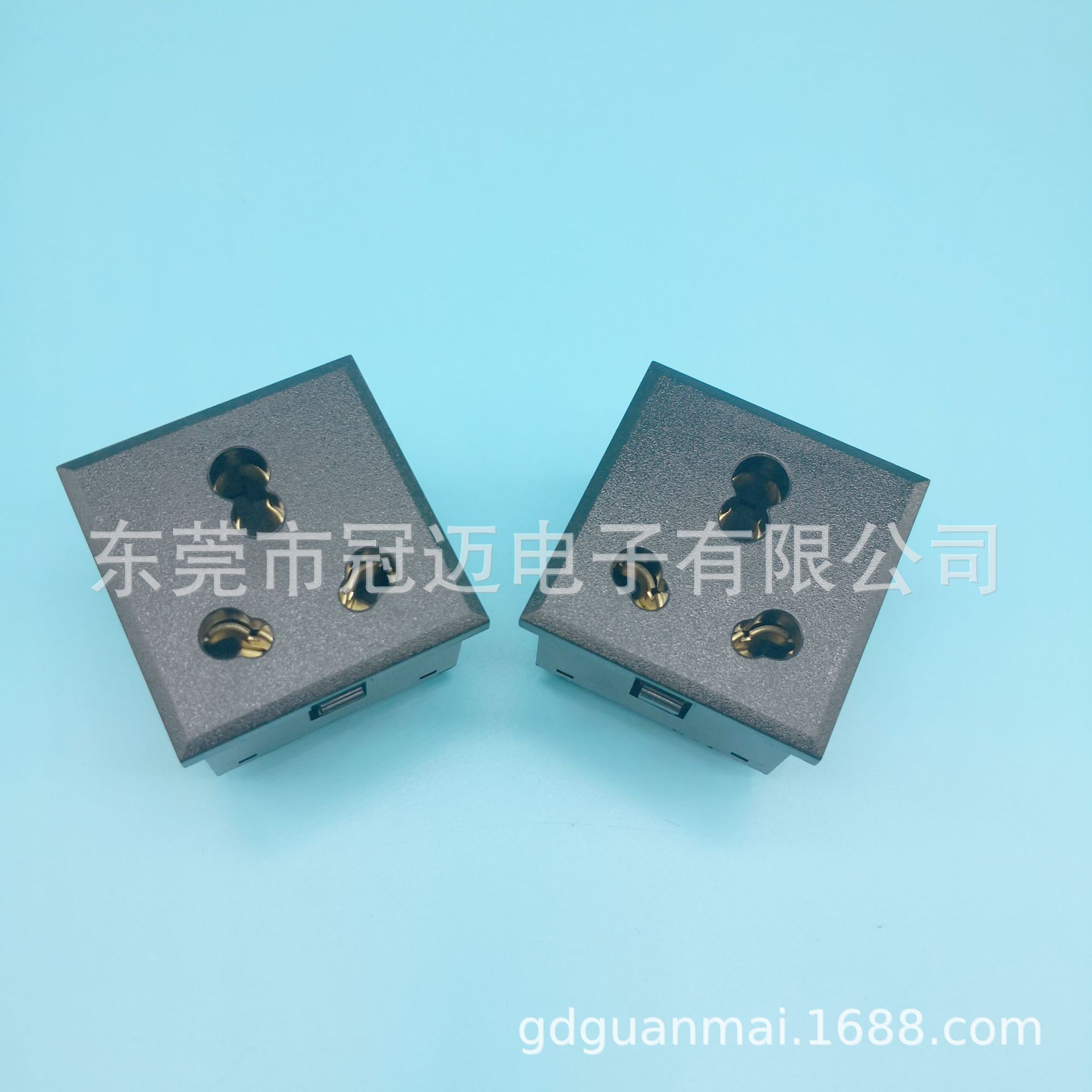 XD-122-A 大小南非通用 电源AC插座 方形卡式 逆变器 储能电源