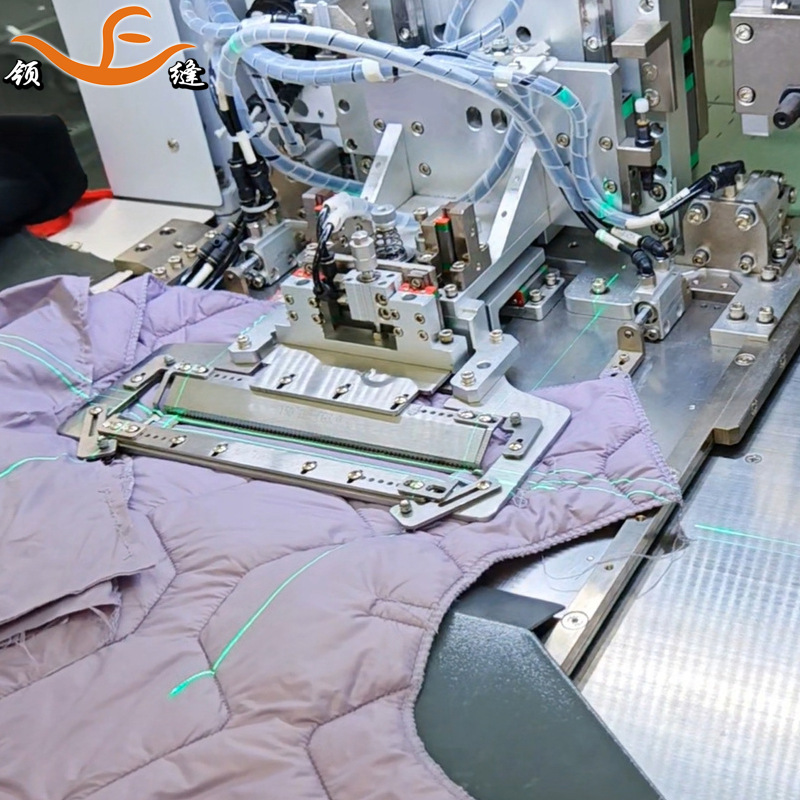 羽绒服开袋机015