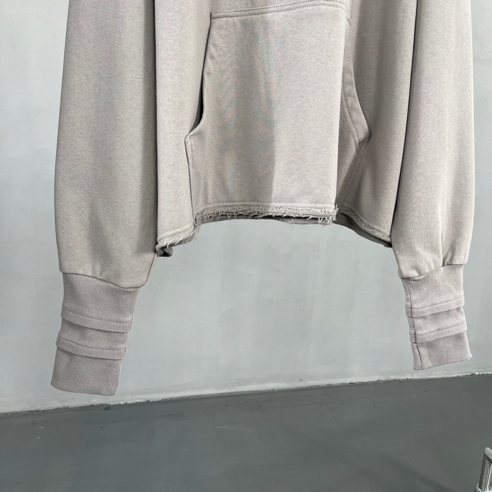 Men's Clothing washed old hooded jacket with loose edge ninja sleeves oversize sweater hoodies_voghion.com