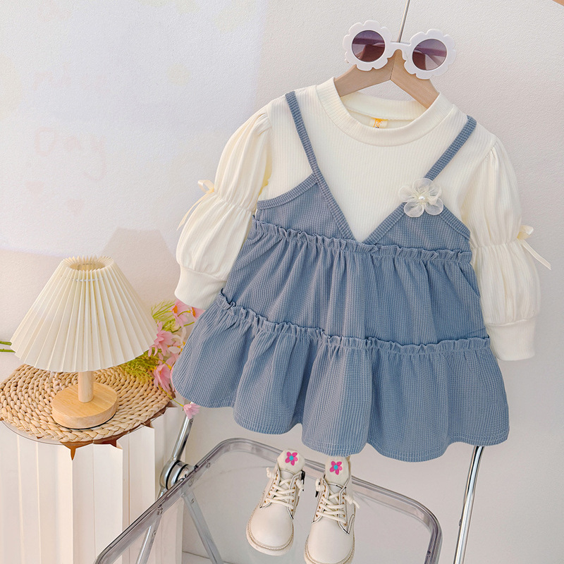 Girls' Autumn Dress for Young Children, Korean Style Faux Two-Piece, New Autumn Color-Blocking Versatile Long-Sleeve Princess Casual Dress Girls' Autumn Dress for Young Children, Korean Style Faux Two-Piece, New Autumn Color-Blocking Versatile Long-Sleeve Princess Casual Dress