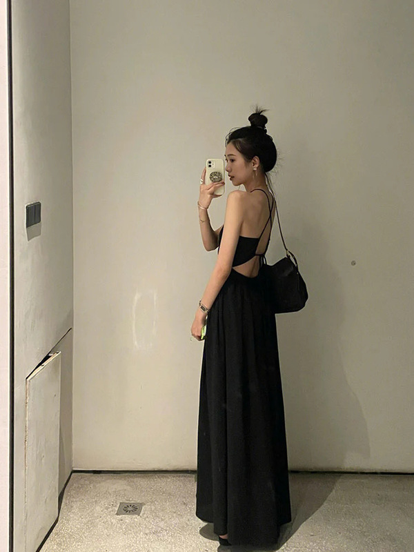 French Black Strap Backless Dress 2023 New Summer Vacation Style Chic Unique Dress Hepburn Style French Black Strap Backless Dress 2023 New Summer Vacation Style Chic Unique Dress Hepburn Style