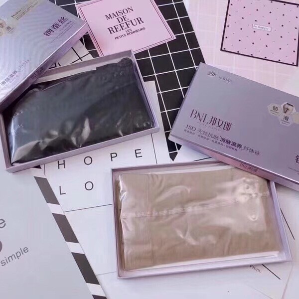 Authentic 8233 Bond Girl Spring and Autumn 15D Bottoming Steel Wire Socks Thin High Elastic Socks with Footed Pantyhose