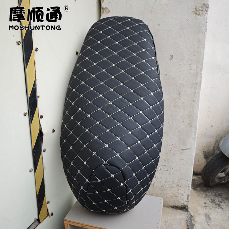 Suitable for Xin Da Zhou Honda Ns125La Scooter, Thickened Waterproof and Non-Slip Leather Seat Cover, Heat-Insulating Seat Cover