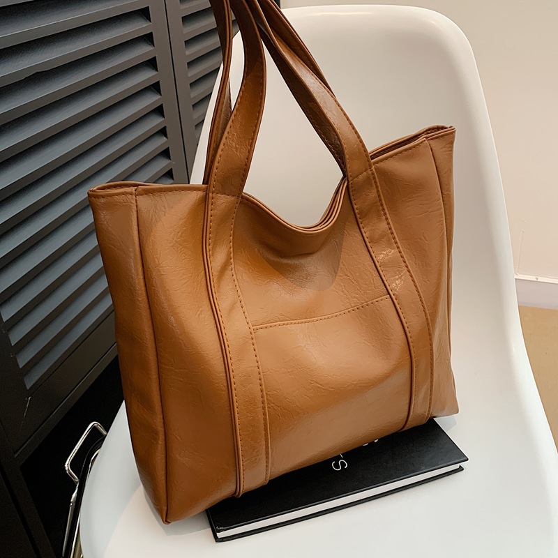 2024 otoño nuevo estilo de moda de gran capacidad bolso de clase coreano todo fósforo ins bolso de axila de un solo hombro bolso especial