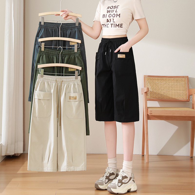 Women's summer ice silk shorts, thin quick-dry cropped pants, 2026 new style, wide-leg loose-fitting casual workwear mid-length pants Women's summer ice silk shorts, thin quick-dry cropped pants, 2026 new style, wide-leg loose-fitting casual workwear mid-length pants