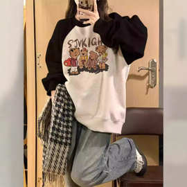 撞色插肩加绒长袖卫衣女秋冬季宽松打底衫设计感小众别致百搭上衣