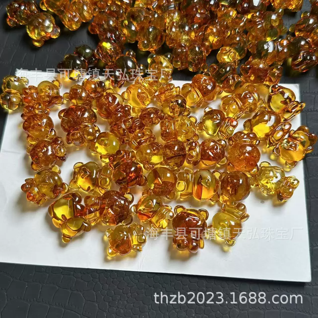 Натуральный янтарный медовый воск жестокий медведь