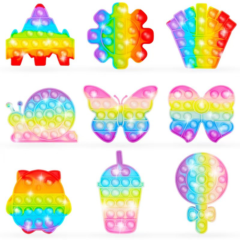 Pequeños regalos promocionales transfronterizos, artículos de papelería, premios para estudiantes de instituciones de formación, eventos de inauguración de empresas, juguetes para niños.