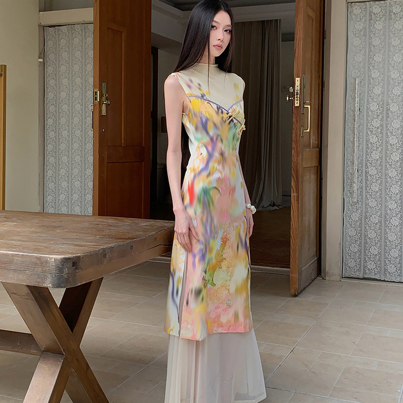 Women's Dress with a Unique Design, New Chinese Style, National Style Print, Buttoned, Half-High Collar, Sleeveless, Long Modified Cheongsam Dress