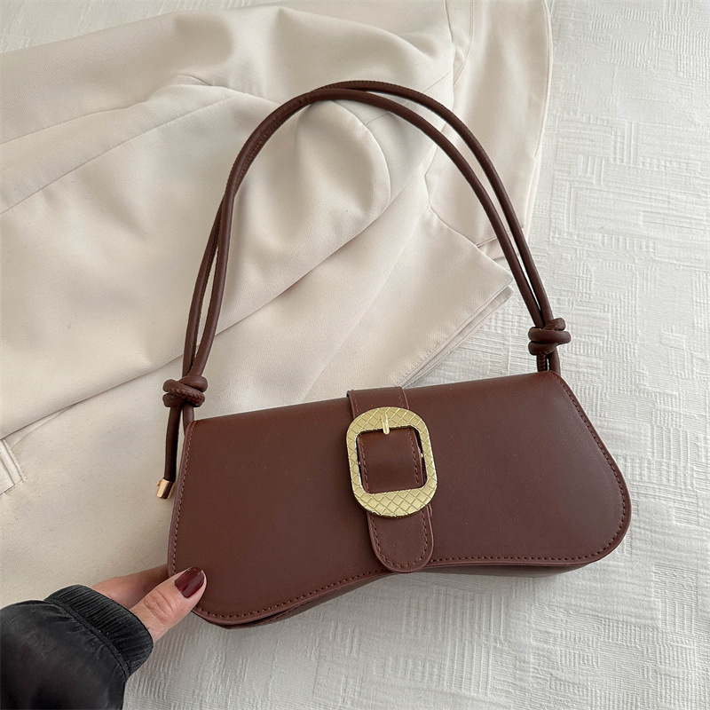 Coreana versátil 2024 invierno nicho de diseño de trabajo retro viaje de alto valor de cara bolsas de hombro bajo la braza de una pequeña bolsa cuadrada de moda