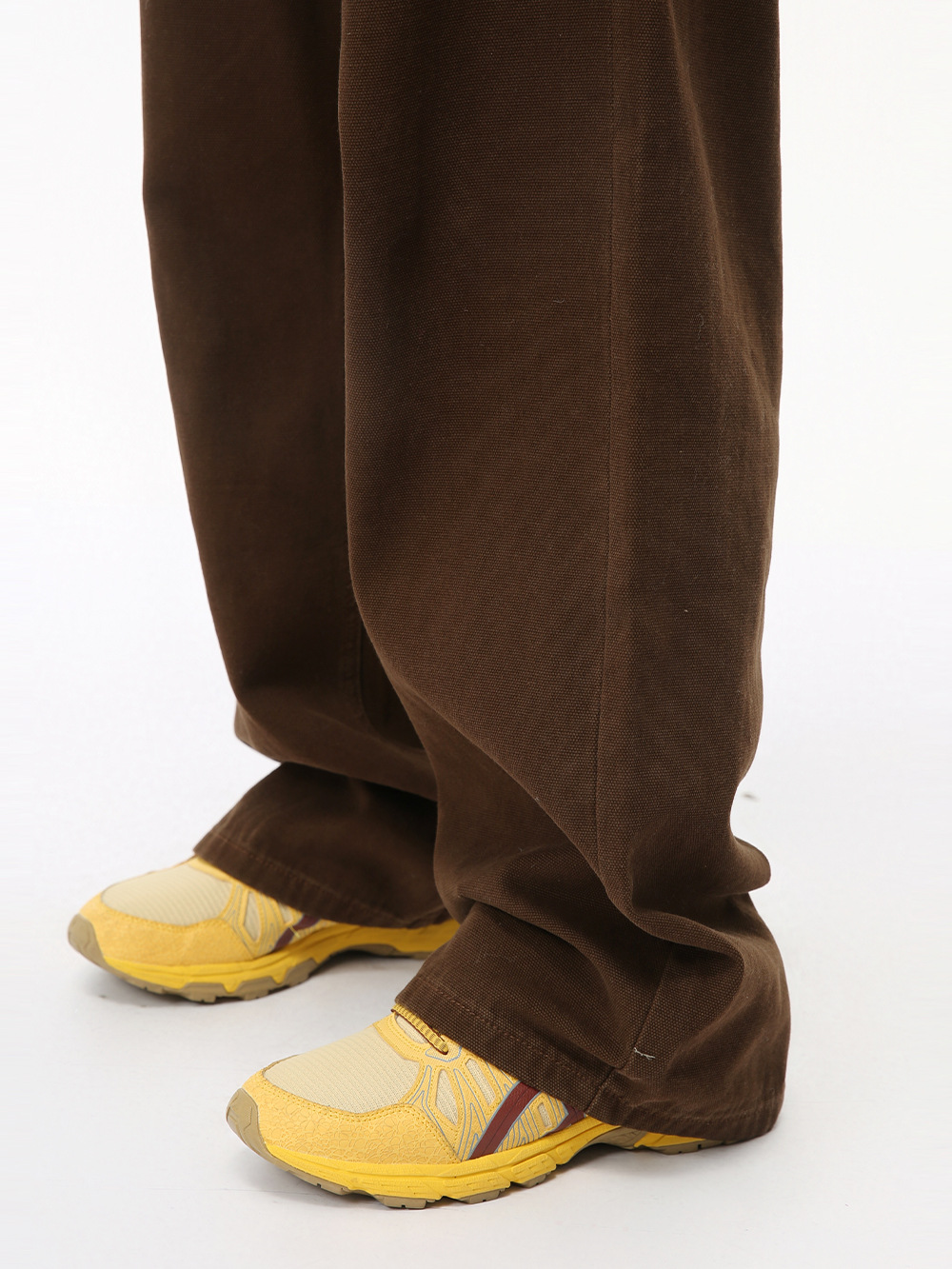 MTLCLOTHES Hombres| Clásico básico vibe simple cintura elástica marrón oscuro jeans lavable