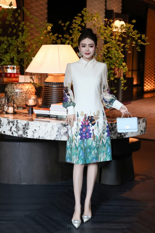 精致新款女装2025年夏季欧美复古翻领碎花连衣裙立体剪裁时尚百搭|undefined