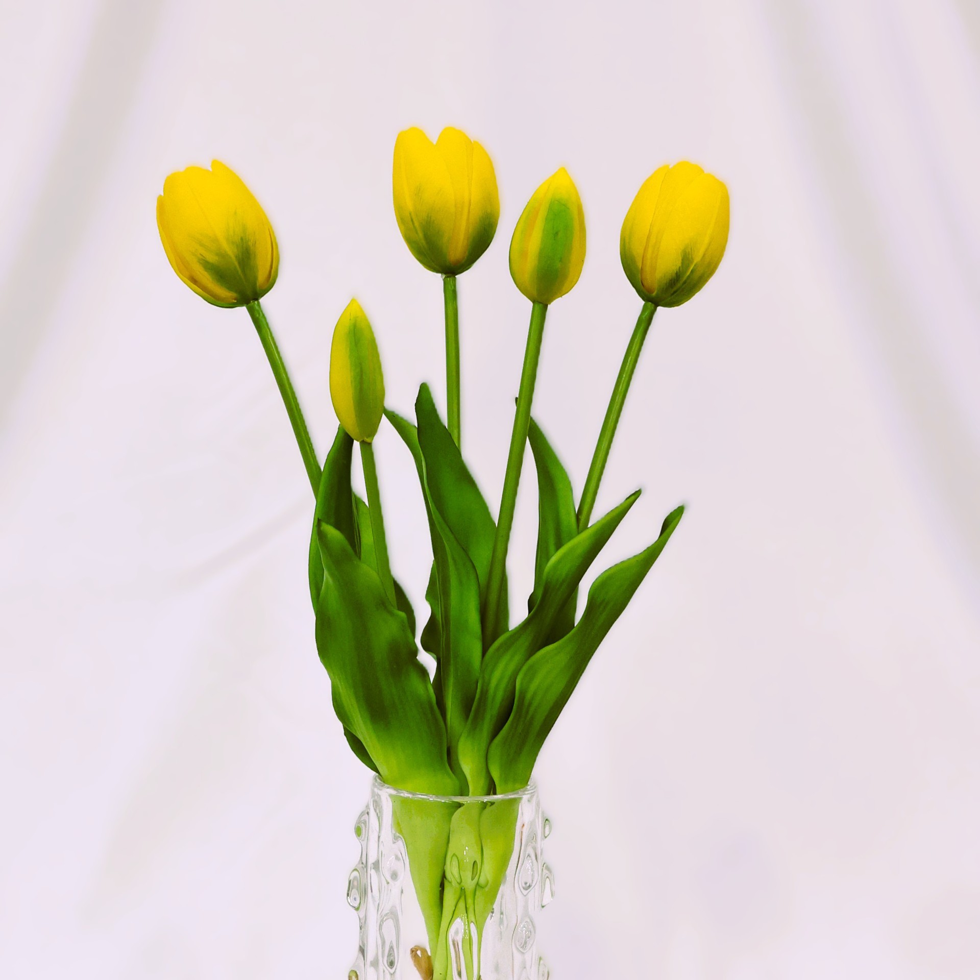 Simulación de flores de tulipas de goma blanda PE látex de goma de goma de flores de tulipas Simulación de flores humectantes 5 tulipas