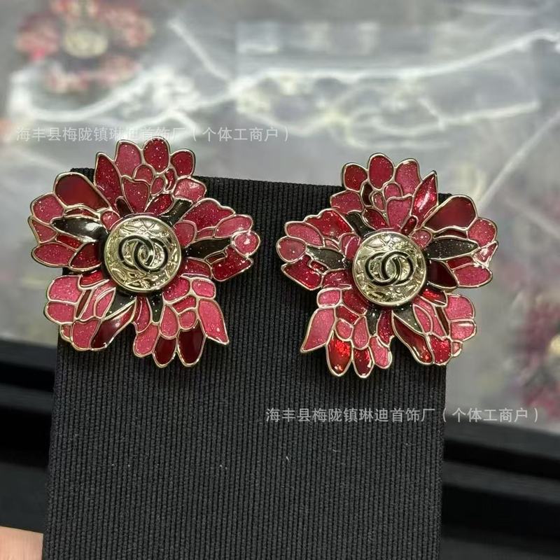 新款香家法式花朵名媛宫廷光面镶钻字母珍珠耳钉耳环耳饰品潮|undefined