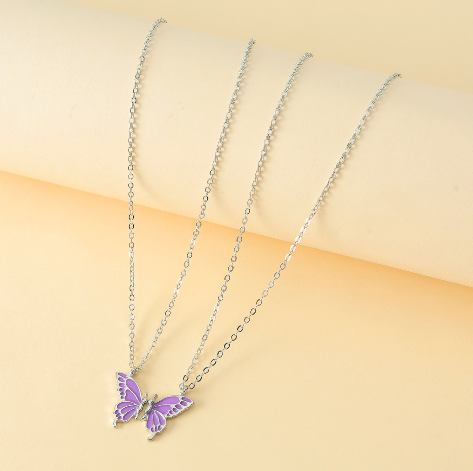 18g Weight Pendant Necklace Classification 2 Pieces Simple Style Butterfly Alloy Enamel Women's Pendant Necklace