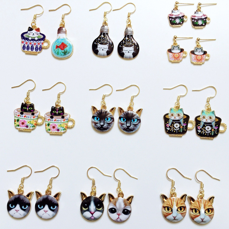 Lindo Gato Metal Esmalte Mujeres Pendientes De Gota 1 Par display picture 2