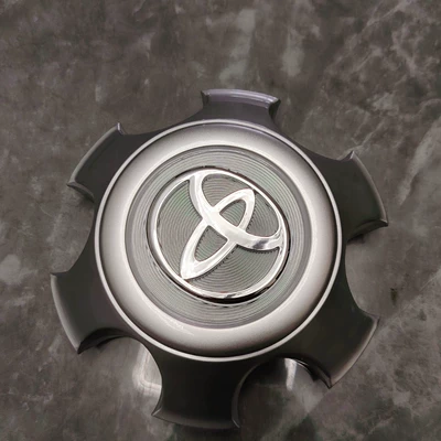 Toyota – Hub cover For Toyota Tacoma 05-14