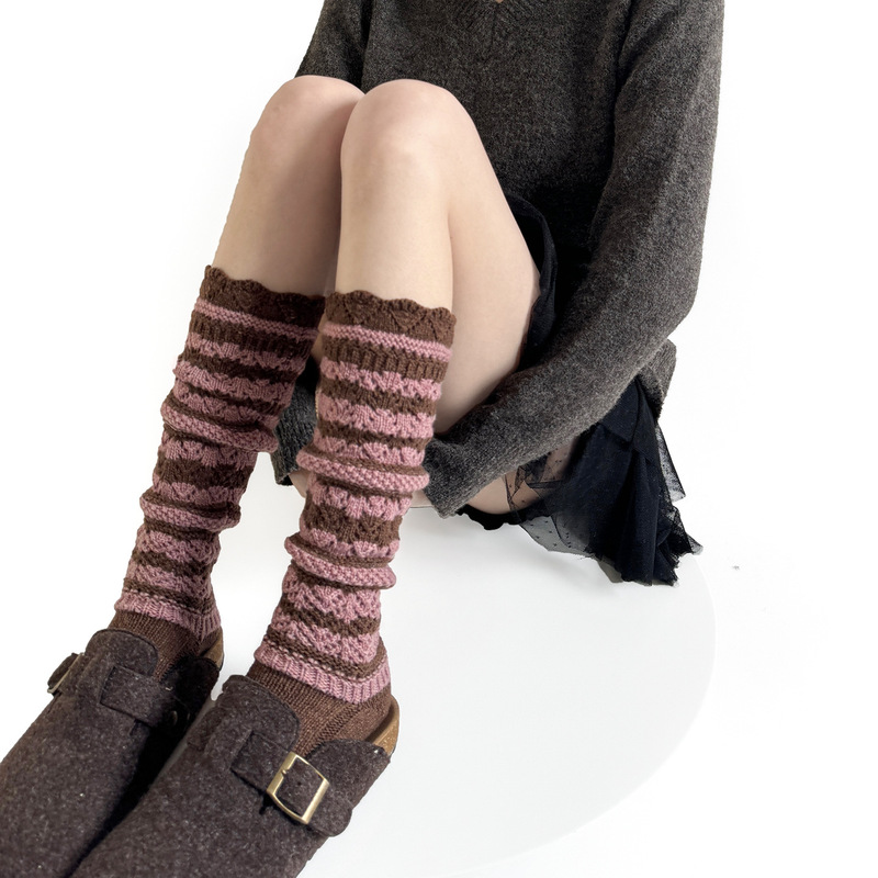 Autumn and winter Japanese-style color-block striped wool ankle socks, perfect for layering, versatile, warm, and in a Korean color-block design Autumn and winter Japanese-style color-block striped wool ankle socks, perfect for layering, versatile, warm, and in a Korean color-block design