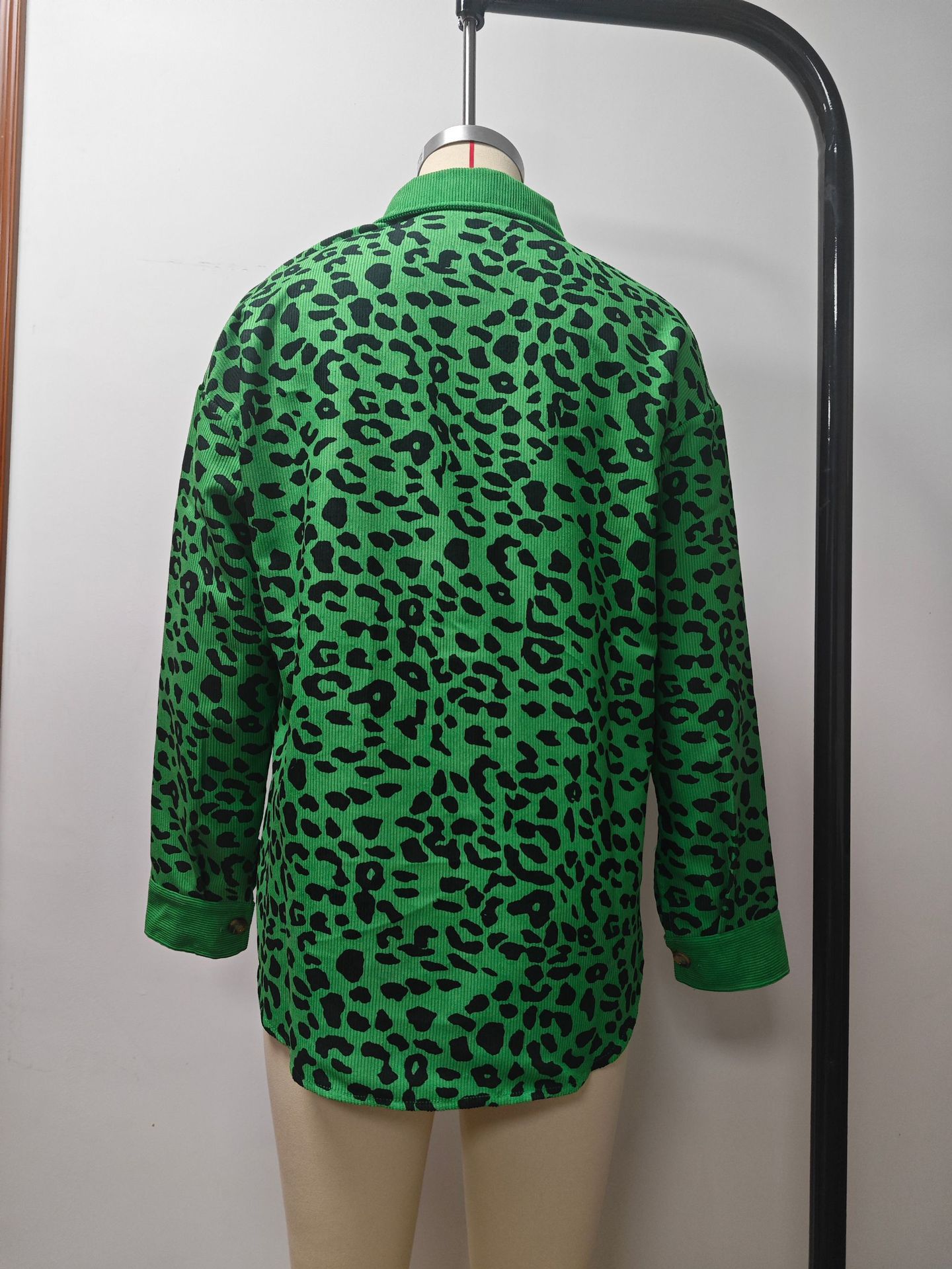 Jachetă cu mânecă lungă și imprimeu leopard pentru femei, toamnă/iarnă, 2024, la modă_voghion.com