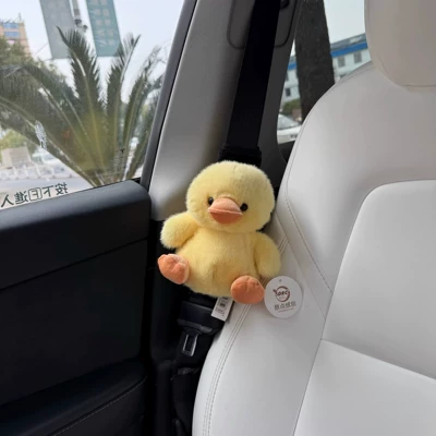New Penguin Piggy Car Seat Sürətlər qutusu və əl tormozu başlıqları - q-version-yellow-duck-black-velvet-shoulder-cover