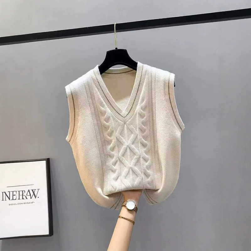 Knitted Vest Jacket for Spring and Autumn 2025 New Style Women's Sweater Season V-Neck Loose Vest for Layering