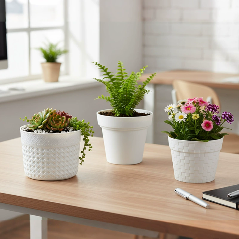 Small sophisticated modern plastic flowerpot flower-shaped