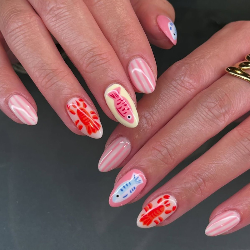 Le Fan Nail Art Ocean Style Foreign Trade Wearable Nails Short Almond Nails Small Fish Lobster Beach Vacation Striped Nail Tips