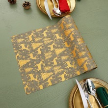 厂家现货烫金圣诞鹿桌旗节日聚餐宴会家用装饰桌旗跨境专供多款