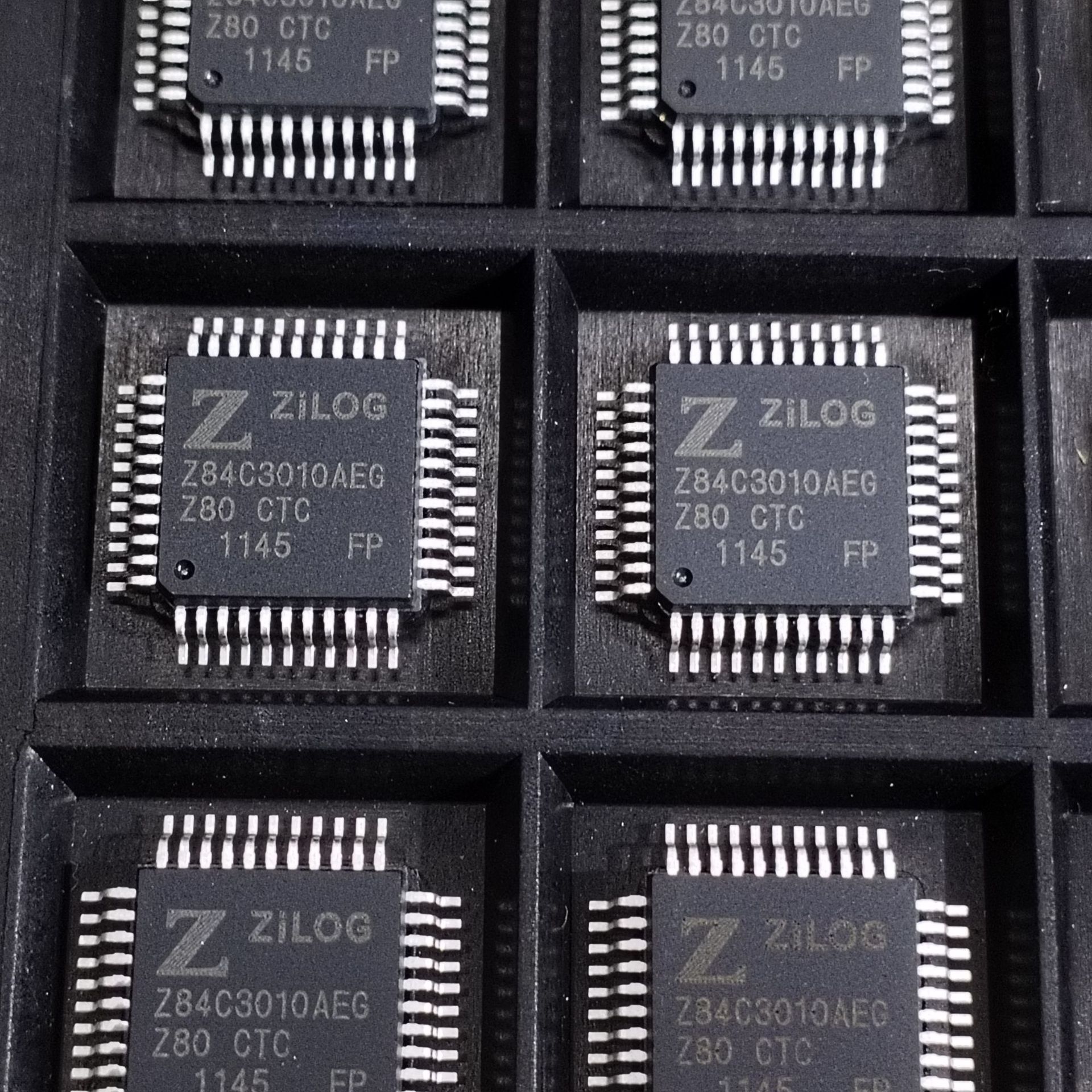 Z84C3010AEG