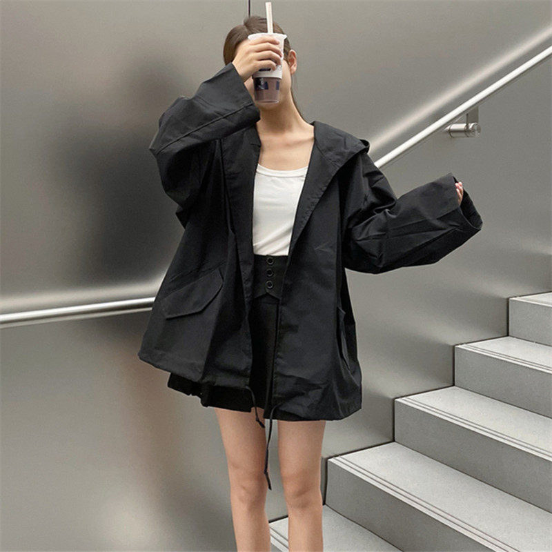 复古盐系炸街风衣外套女春秋2025新款宽松学生美式连帽棒球服ins