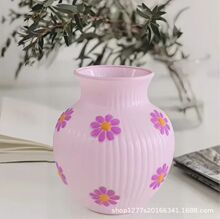 ��Ʒ�p��С�r�ռt�ļt���ɻ���ƿˮ�B�Ҿ��b��W�F�����s�Ͳ廨