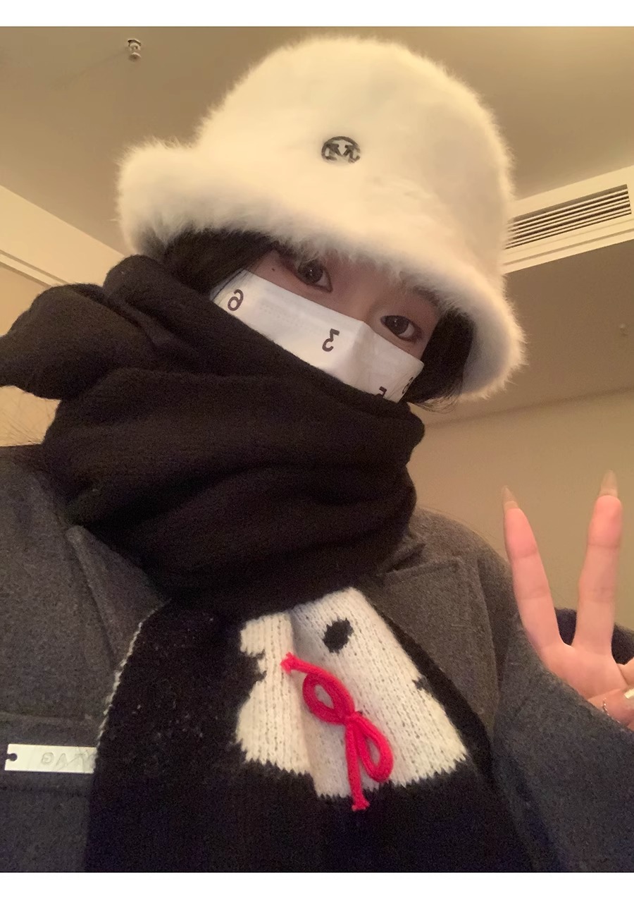 Winter 2024 New Warm Knitted Female Cute Rabbit Bow Leisure Outdoor Windproof and Cold resistant Scarf_voghion.com