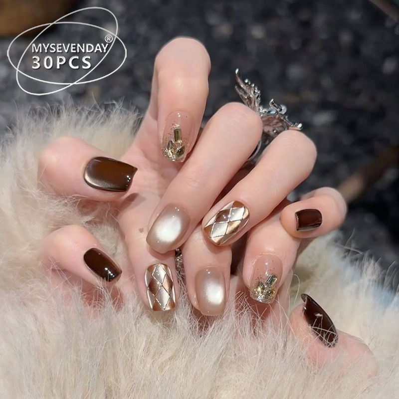Wearable Nails with a High-End Feel, Autumn and Winter Cat-Eye Plaid Nail Art, Wearable Nail Pieces with Cat-Eye Plaid Pattern