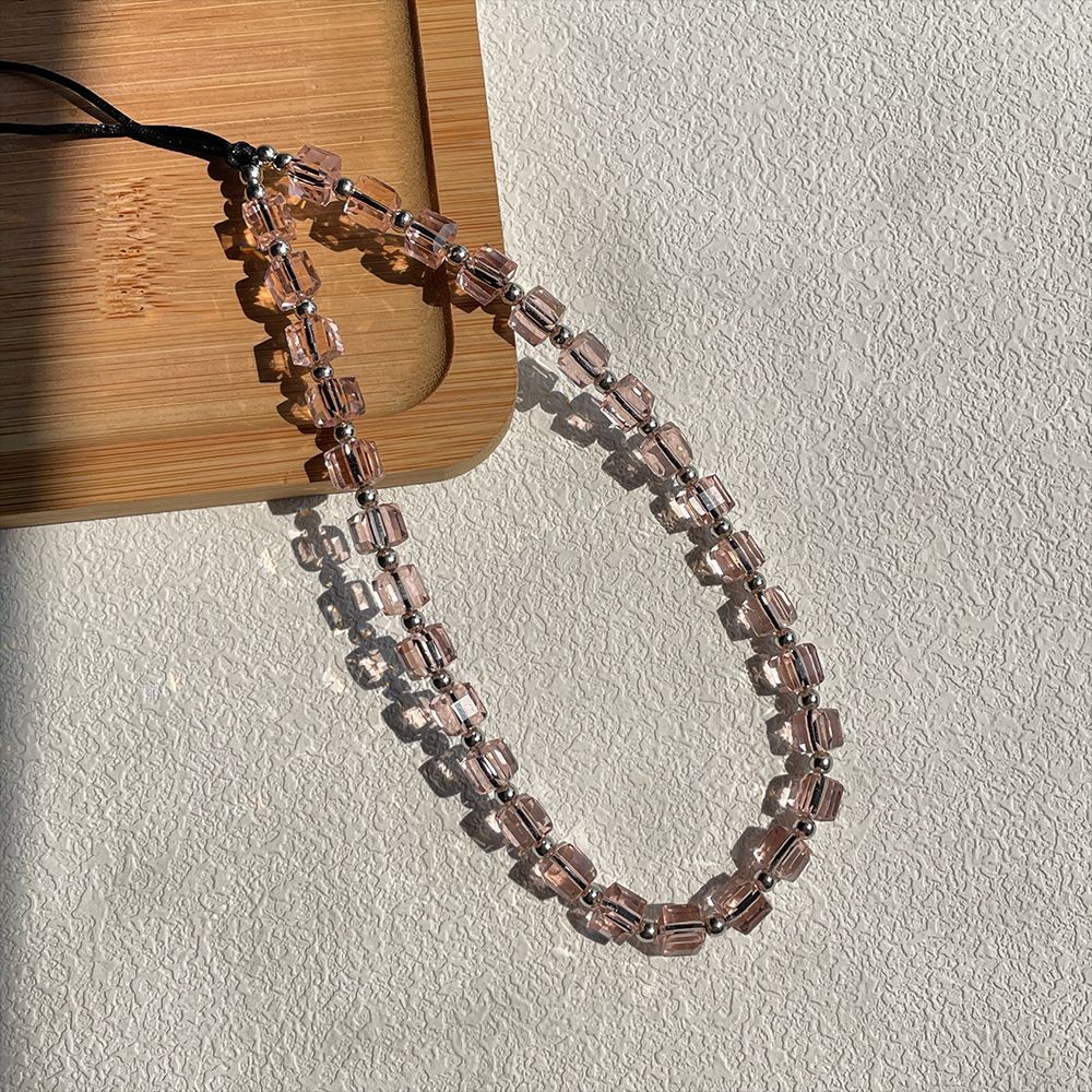 Niqian pink dopamine girl heart series pink pink tender summer essential mobile phone chain jewelry pendant ccd rope