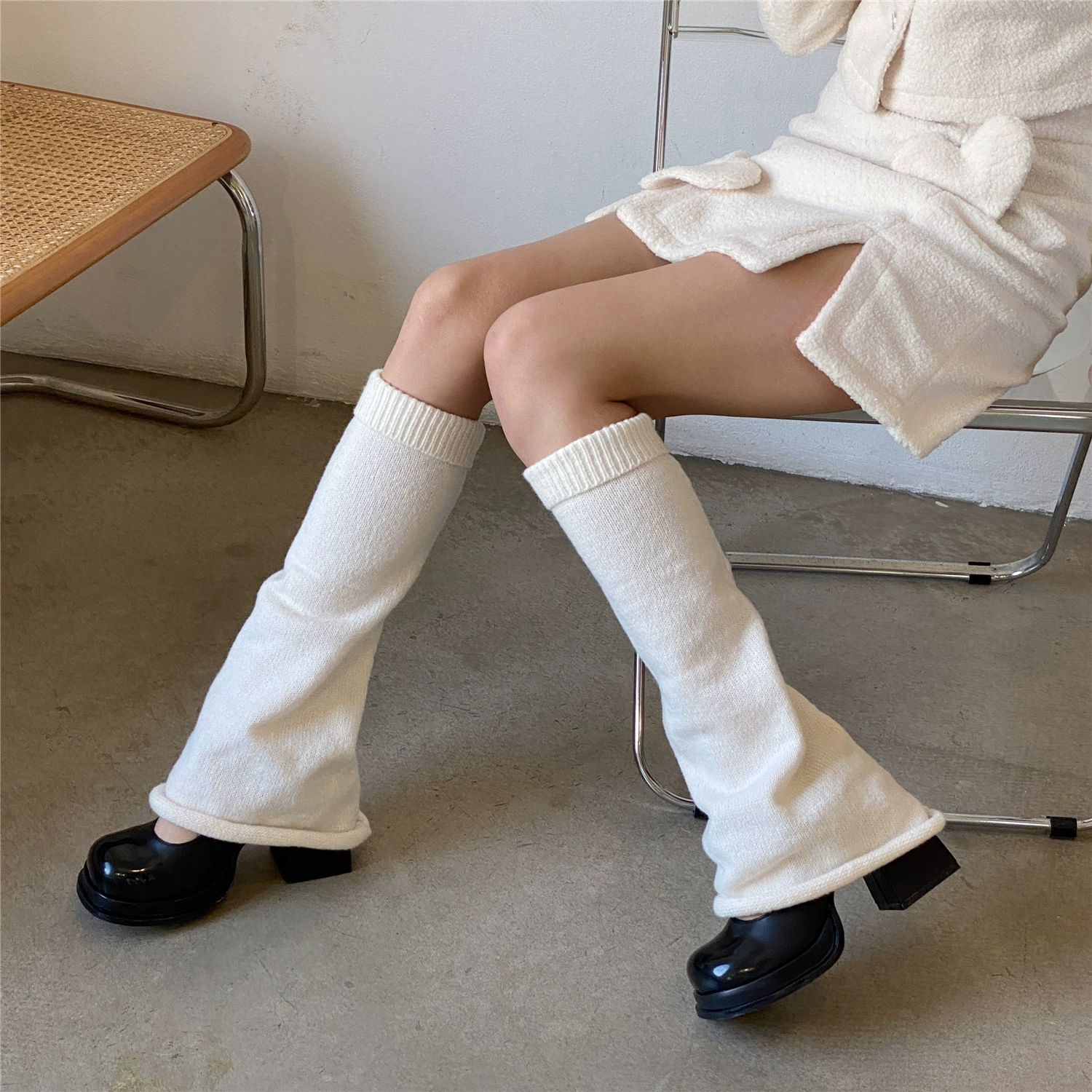 Demi-season megaphone, woolen keep warm knee pads, gaiters, fitted, loose fit