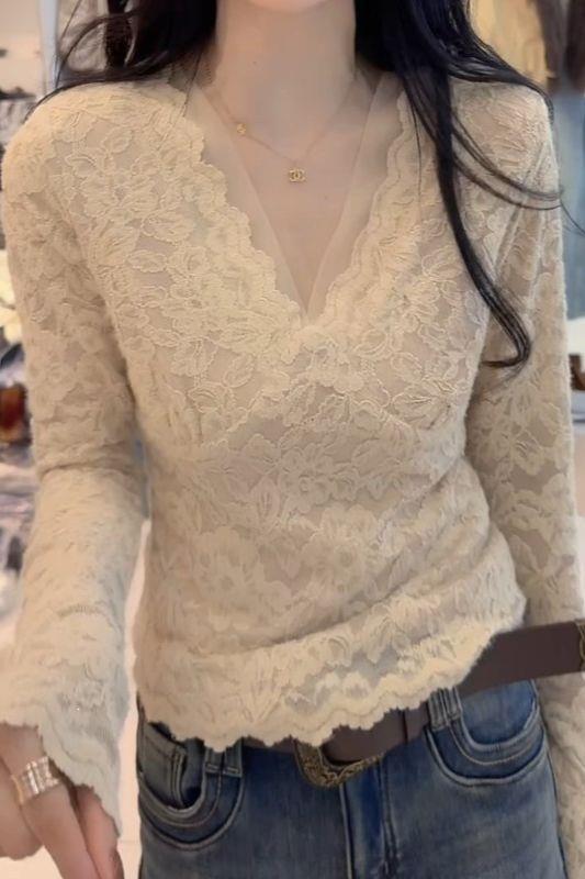 2026 Autumn New V-neck Brushed Lace Base Shirt for Women, Long Sleeve Sexy Blouse, Fleece-lined Versatile Elegant Top