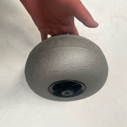 Производитель специализируется на 8 дюймов 10 дюймов 12 дюймов 16 дюймов ПВХ пневматические шины