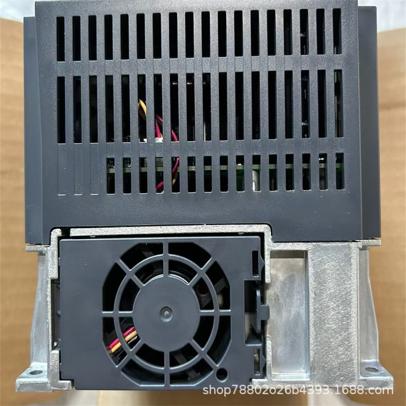 三菱变频器FR-E740-170-NA全新议价