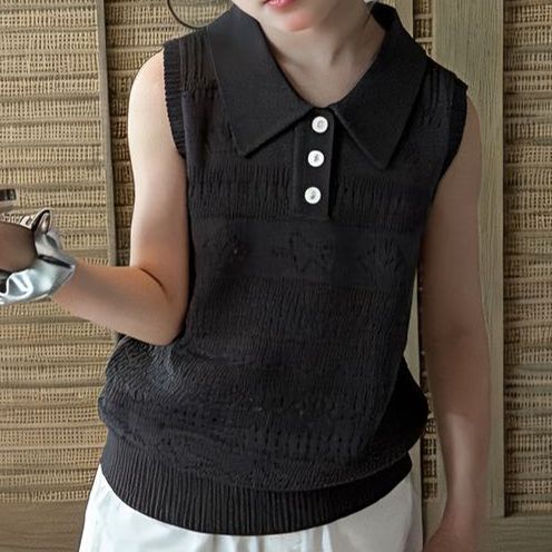 Gray top