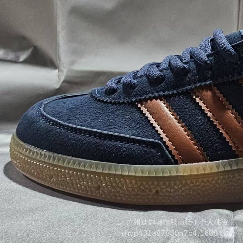 Zapatos de entrenamiento de alta calidad Putian de tres generaciones de parejas Samba universitaria, zapatos de entrenamiento de moda para hombres y mujeres casuales