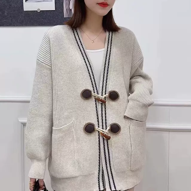 牛角扣毛衣女2025春秋季新款慵懒风韩系温柔针织开衫软糯外套上衣