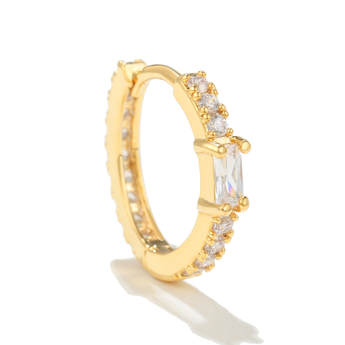 2022 Korean geometric rectangular zircon copper earrings