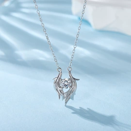 戒指;项链;吊坠