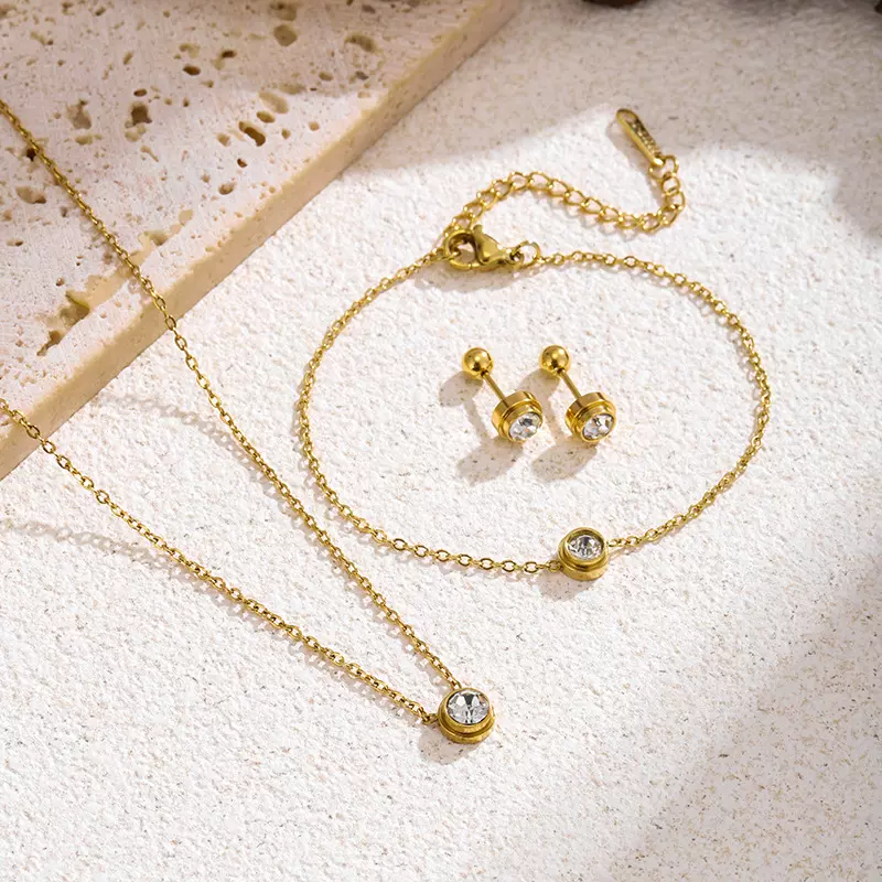 轻奢高级迷你单钻钛钢项链女抖音爆款流行饰品首饰吊坠配饰锁骨链